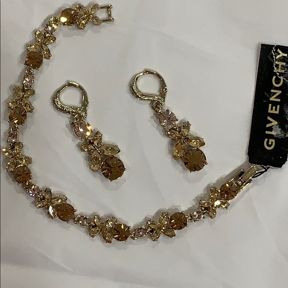GIVENCHY XO Blush & Gold Stones Goldtone BRACELET & EARRINGS! SPECIAL OCCASION - Picture 7 of 8